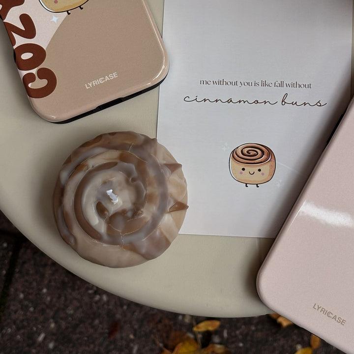 Cinnamon Roll Kerze von dys